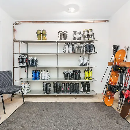 Roessl By Skinetworks ホテル シュラートミンク