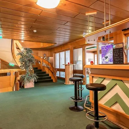 Roessl By Skinetworks 3*