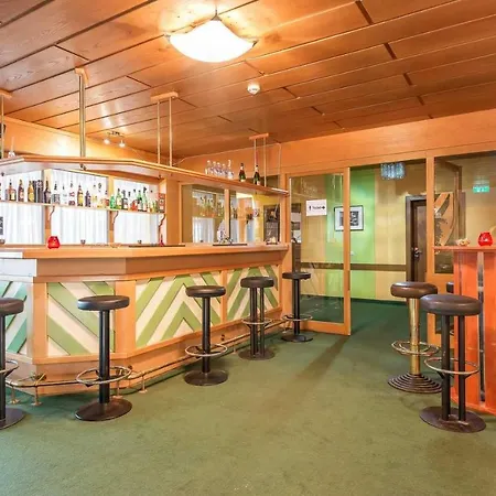 Hotel Roessl By Skinetworks