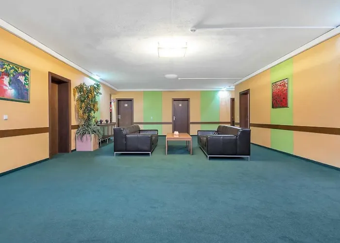 Roessl By Skinetworks